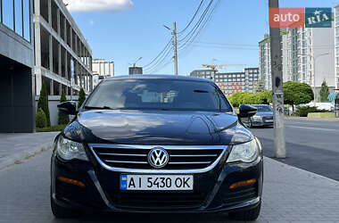 Купе Volkswagen CC / Passat CC 2011 в 