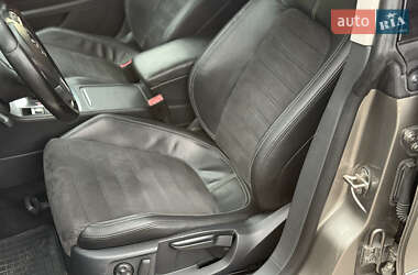 Купе Volkswagen CC / Passat CC 2013 в 