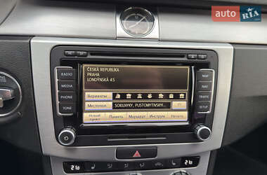 Купе Volkswagen CC / Passat CC 2013 в 