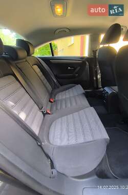 Купе Volkswagen CC / Passat CC 2010 в 