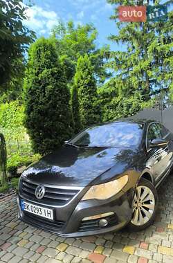 Купе Volkswagen CC / Passat CC 2010 в 