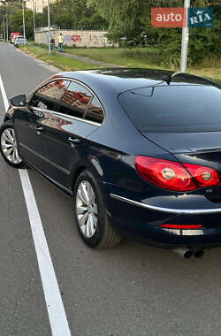 Купе Volkswagen CC / Passat CC 2010 в 