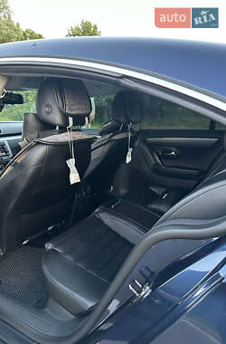 Купе Volkswagen CC / Passat CC 2010 в 