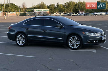 Купе Volkswagen CC / Passat CC 2012 в 