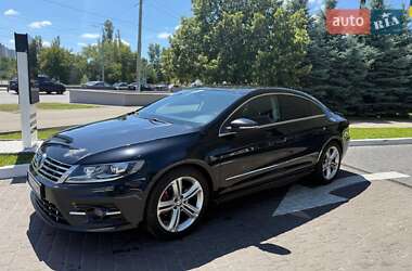 Купе Volkswagen CC / Passat CC 2013 в Києві