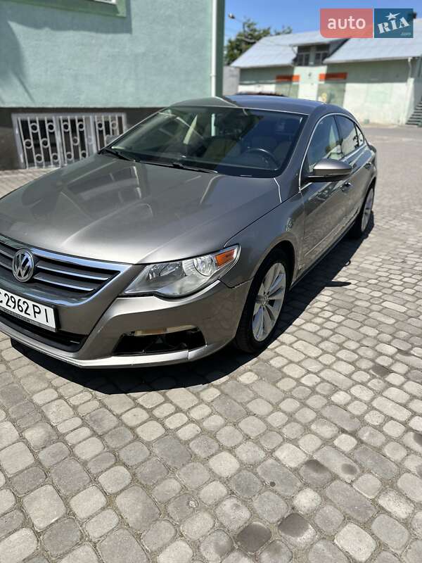 Купе Volkswagen CC / Passat CC 2011 в Львові