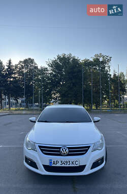 Купе Volkswagen CC / Passat CC 2011 в 