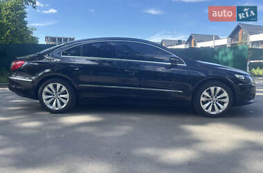 Купе Volkswagen CC / Passat CC 2011 в 
