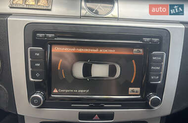 Купе Volkswagen CC / Passat CC 2011 в 