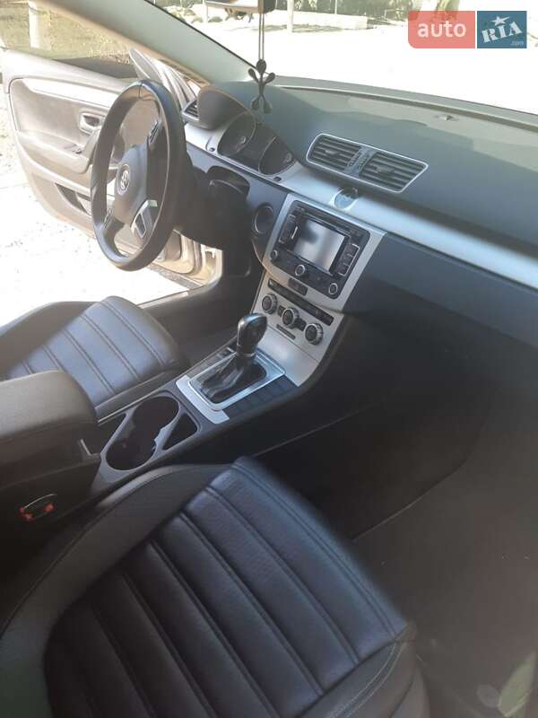 Купе Volkswagen CC / Passat CC 2012 в Черкассах