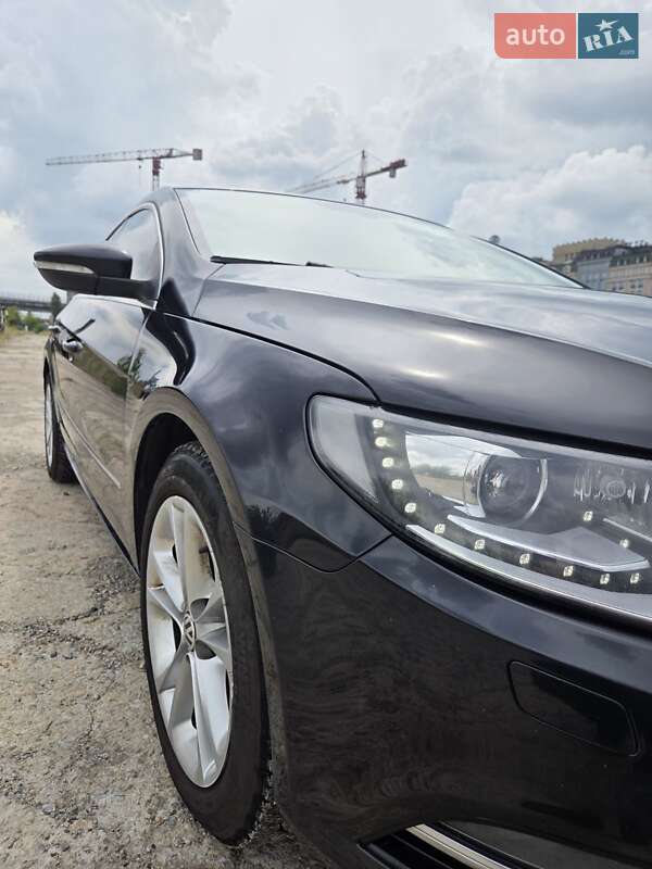 Купе Volkswagen CC / Passat CC 2013 в Києві