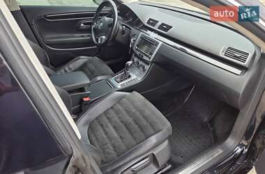 Купе Volkswagen CC / Passat CC 2013 в 