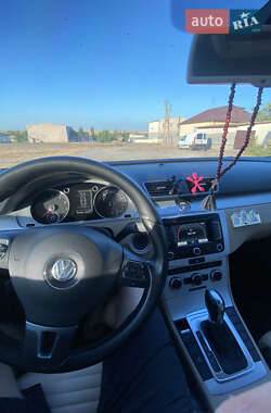 Купе Volkswagen CC / Passat CC 2012 в 