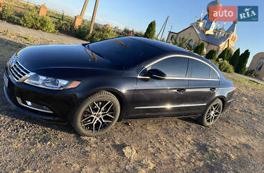 Купе Volkswagen CC / Passat CC 2012 в 