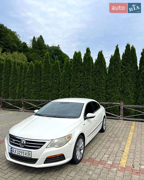 Купе Volkswagen CC / Passat CC 2011 в Львові