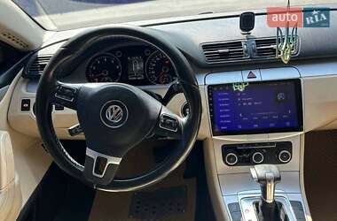 Купе Volkswagen CC / Passat CC 2010 в 