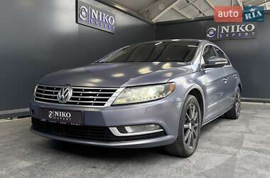 Купе Volkswagen CC / Passat CC 2013 в 
