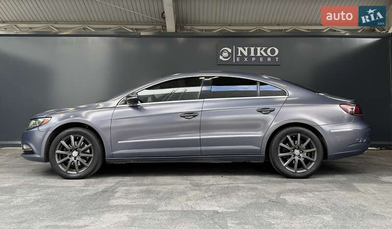 Купе Volkswagen CC / Passat CC 2013 в Києві