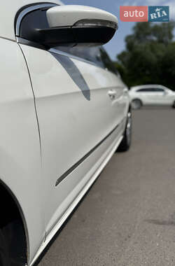 Купе Volkswagen CC / Passat CC 2012 в 