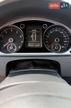 Купе Volkswagen CC / Passat CC 2012 в 
