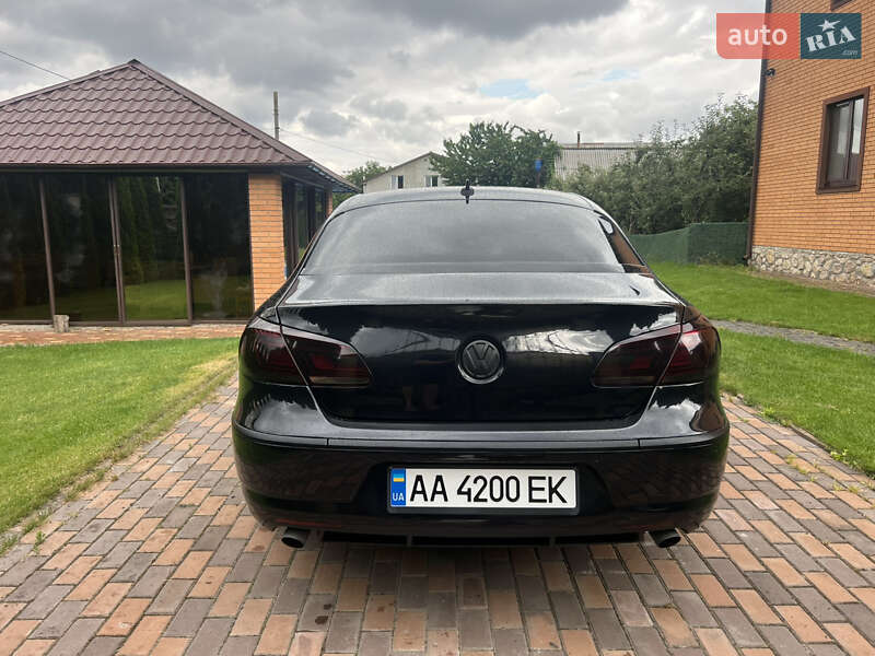 Купе Volkswagen CC / Passat CC 2014 в Киеве