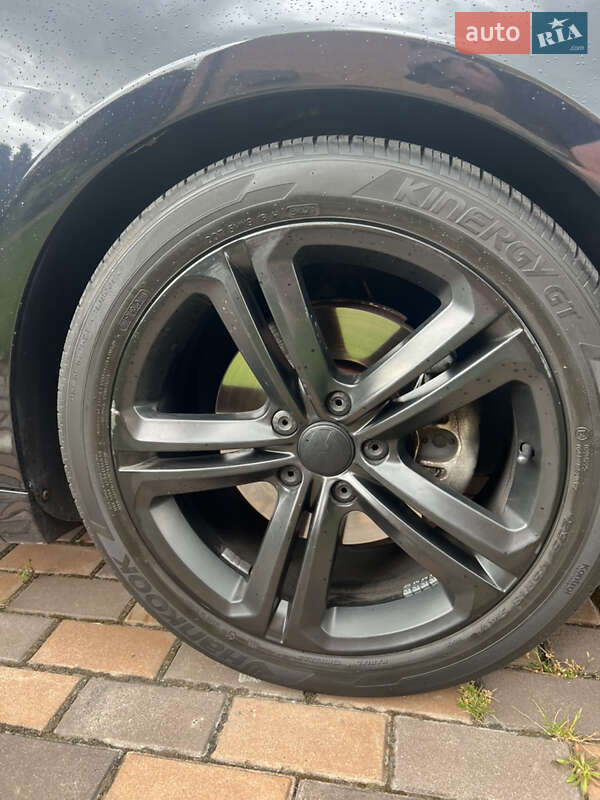 Купе Volkswagen CC / Passat CC 2014 в Киеве