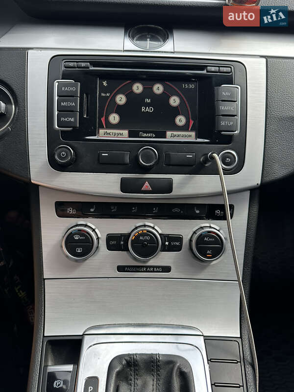 Купе Volkswagen CC / Passat CC 2012 в Дніпрі