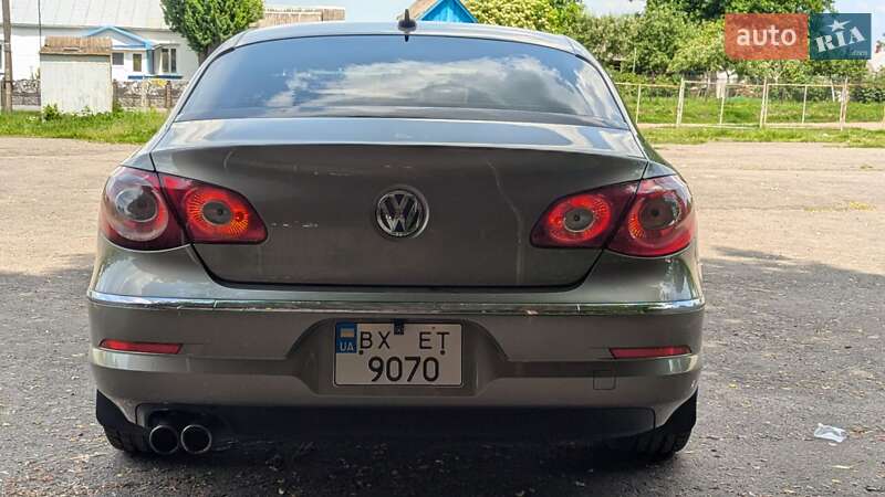 Купе Volkswagen CC / Passat CC 2009 в Луцьку