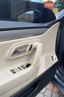 Купе Volkswagen CC / Passat CC 2011 в 