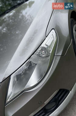 Купе Volkswagen CC / Passat CC 2008 в 