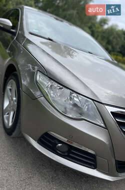Купе Volkswagen CC / Passat CC 2008 в 