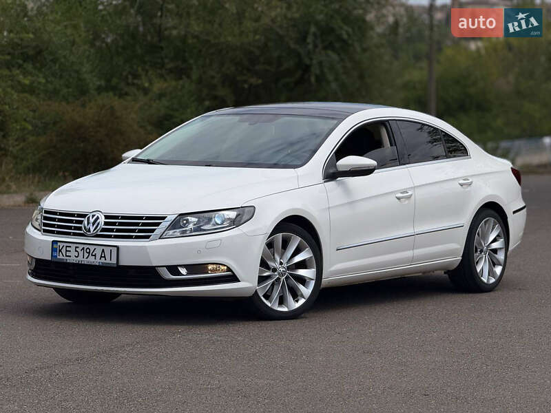 Купе Volkswagen CC / Passat CC 2012 в 