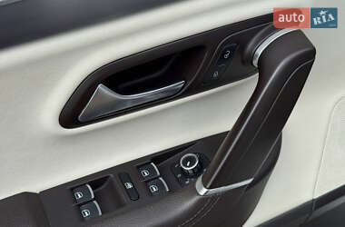 Купе Volkswagen CC / Passat CC 2012 в 
