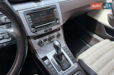 Купе Volkswagen CC / Passat CC 2012 в 