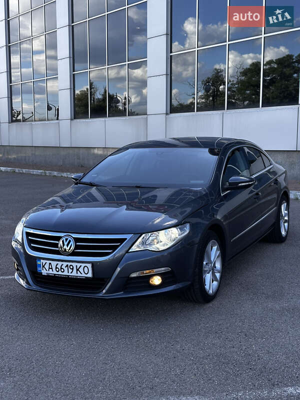 Volkswagen CC / Passat CC 2011