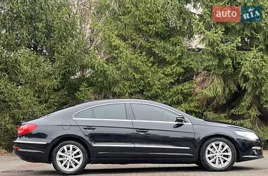 Купе Volkswagen CC / Passat CC 2009 в 