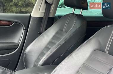 Купе Volkswagen CC / Passat CC 2009 в 