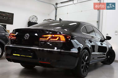 Купе Volkswagen CC / Passat CC 2012 в 