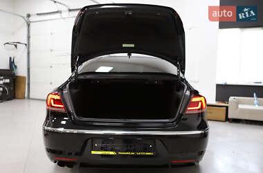 Купе Volkswagen CC / Passat CC 2012 в 