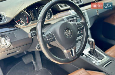 Купе Volkswagen CC / Passat CC 2012 в 