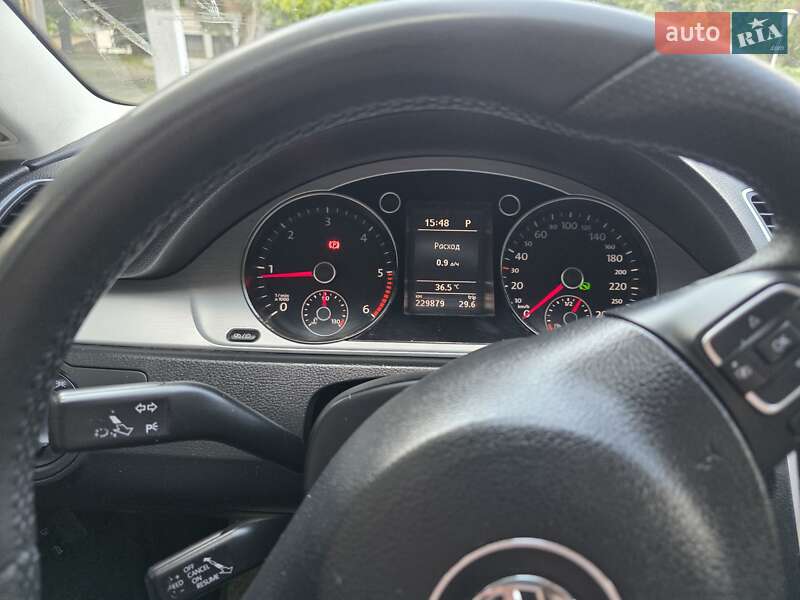 Купе Volkswagen CC / Passat CC 2012 в Умани