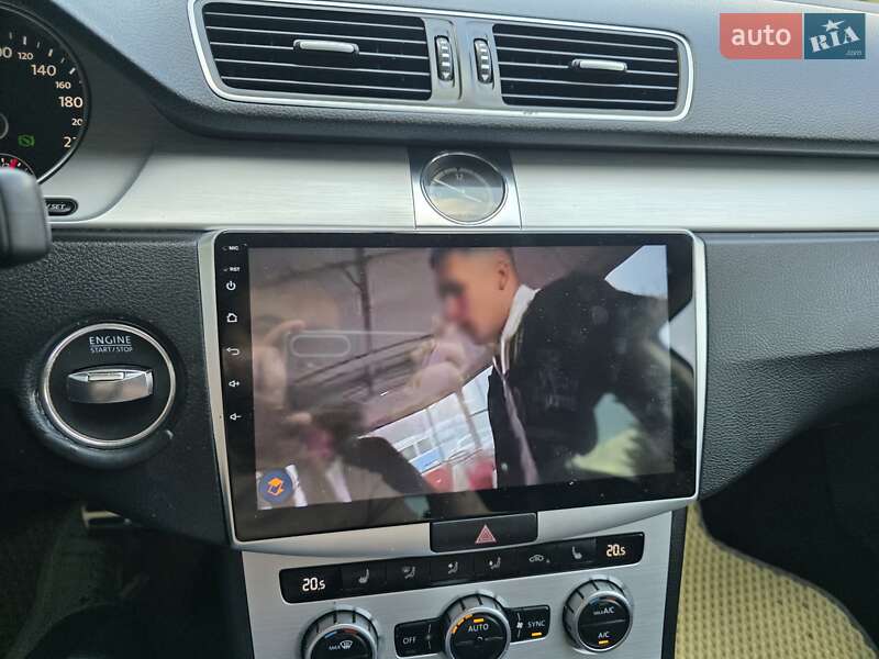 Купе Volkswagen CC / Passat CC 2012 в Умани