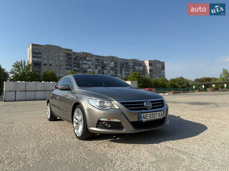 Volkswagen CC / Passat CC 2011