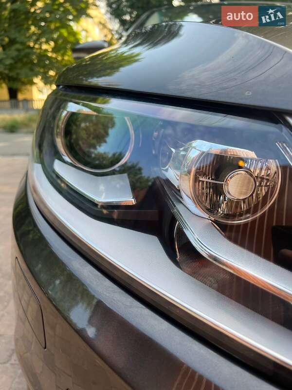 Купе Volkswagen CC / Passat CC 2012 в Днепре