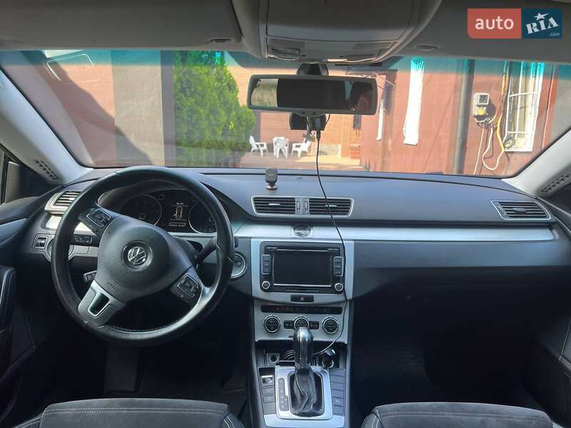 Купе Volkswagen CC / Passat CC 2012 в Днепре