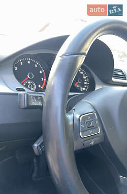 Купе Volkswagen CC / Passat CC 2012 в 