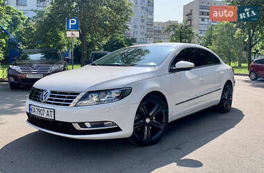 Купе Volkswagen CC / Passat CC 2012 в Киеве