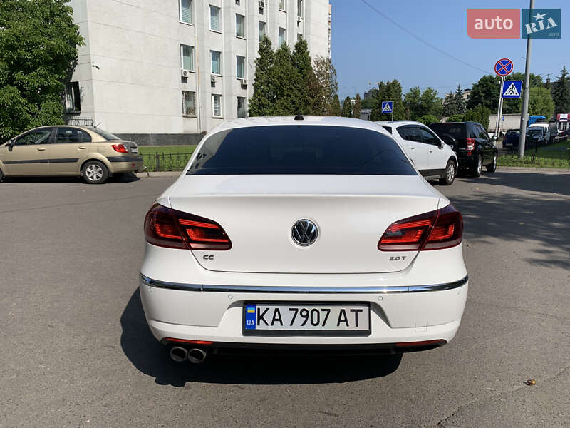 Купе Volkswagen CC / Passat CC 2012 в Киеве