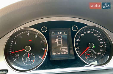 Купе Volkswagen CC / Passat CC 2012 в 