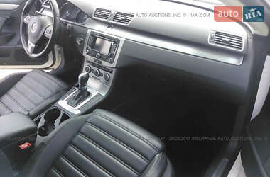 Седан Volkswagen CC / Passat CC 2013 в 